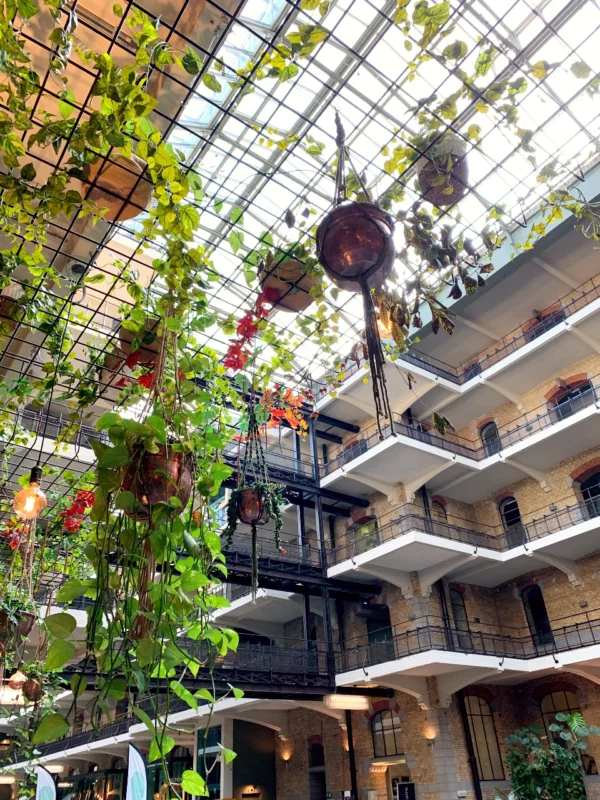 Terrasse intérieure de la Fabbrica